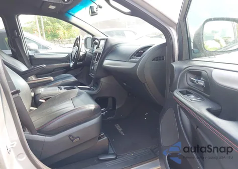 2017 Dodge Grand Caravan Gt from USA, damaged, VIN 2C4RDGEG2HR580315